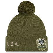 Oakland Raiders New Era Women's 2019 Salute to Service Sideline Cuffed Pom Knit Hat - Olive